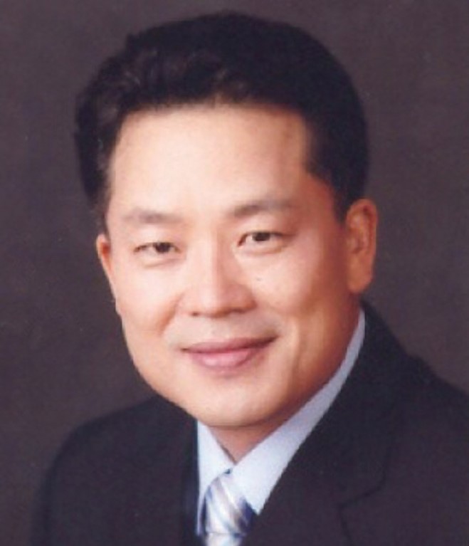 홍순헌 사진